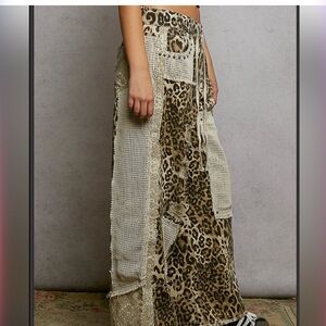 POL leopard crochet jeans